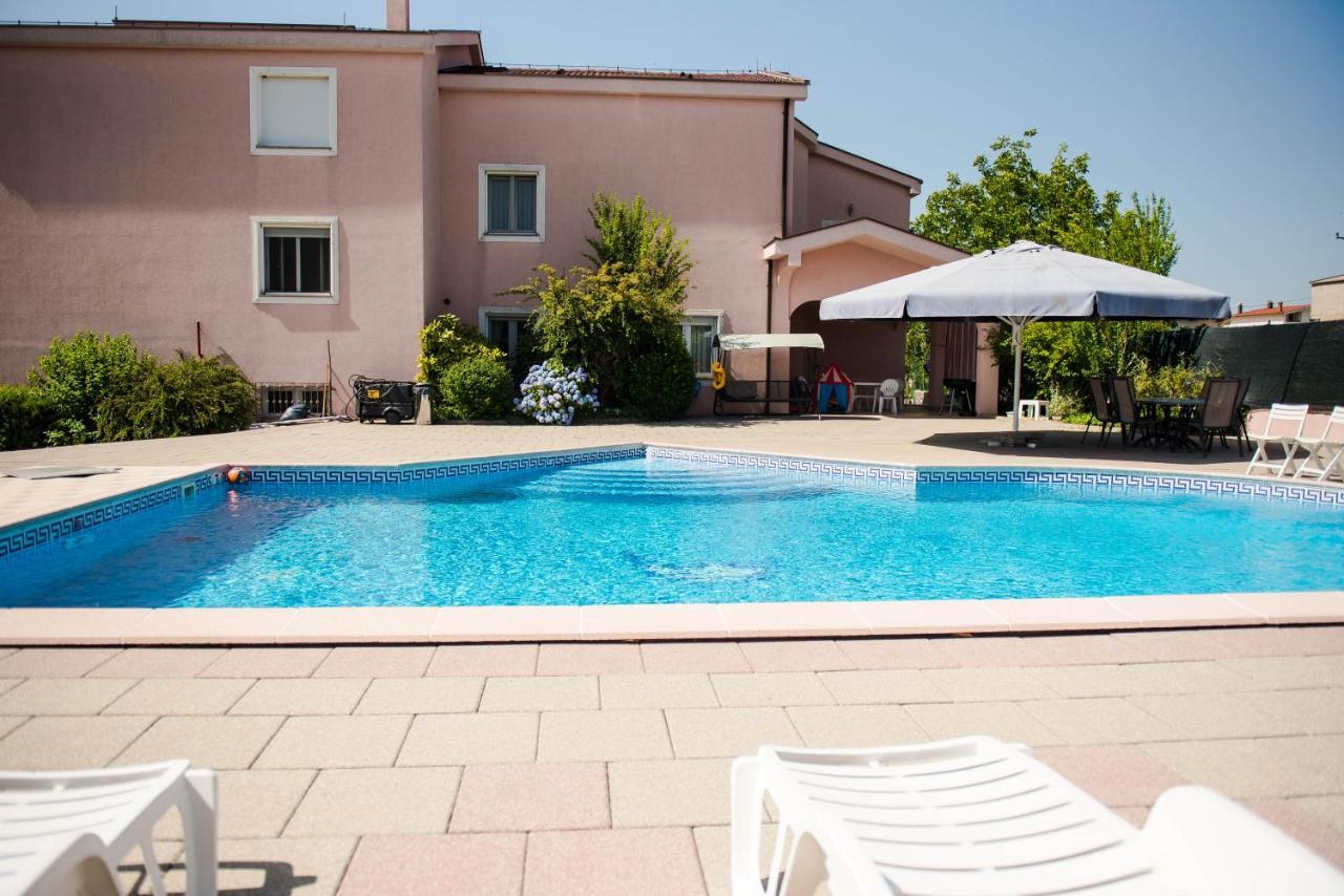Villa Miriam Family Apartment Medjugorje Ngoại thất bức ảnh